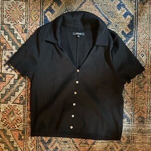 Madewell Crinkled Y-Neck Button-Down Shirt